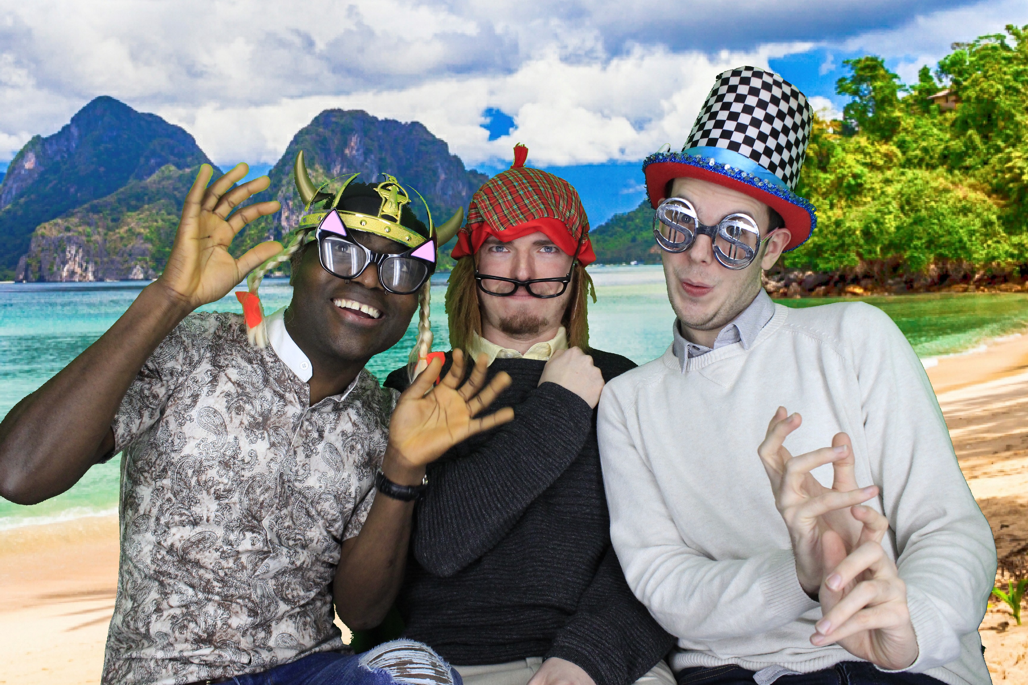 Vestey Party | View more photos from the event at gallery.myphotoboothexperience.co.uk/u/MyPhotoBoothExperienceLtd/Vestey-Party